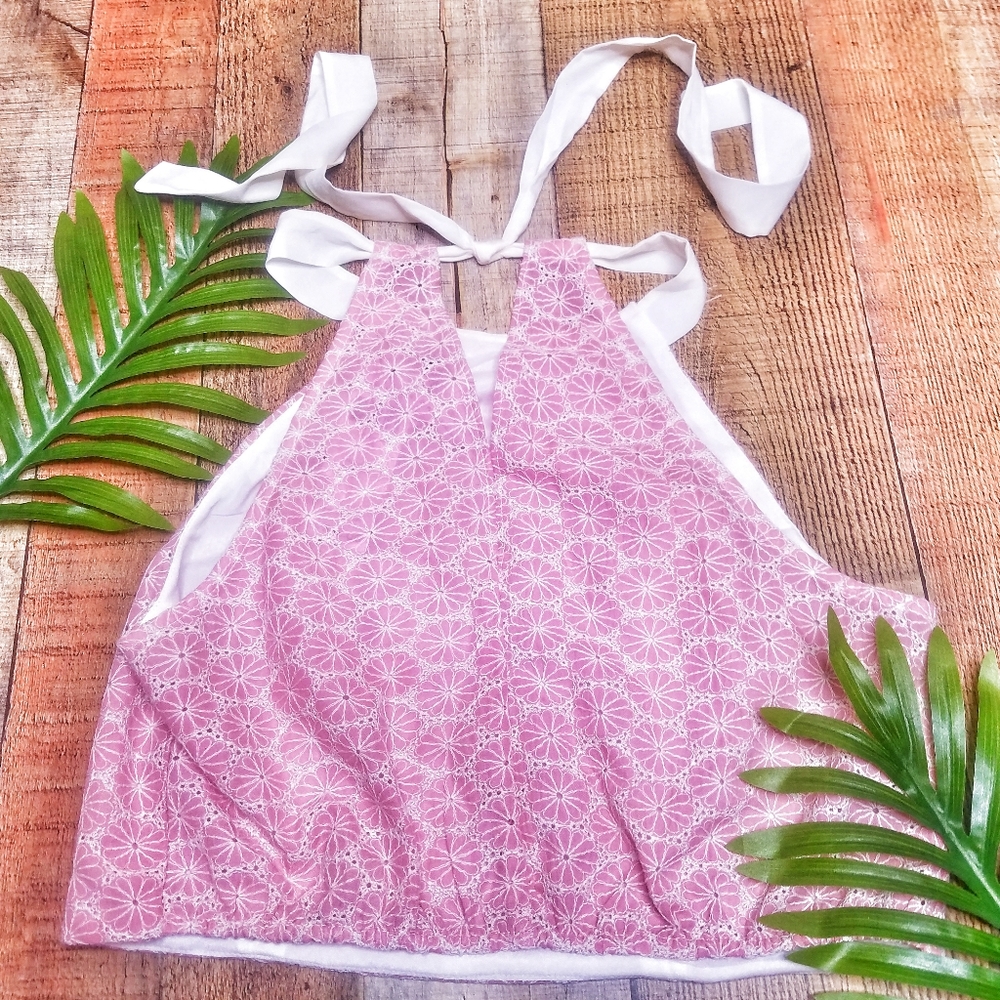 BCBGeneration | Daisy Eyelet Keyhole Halter Top